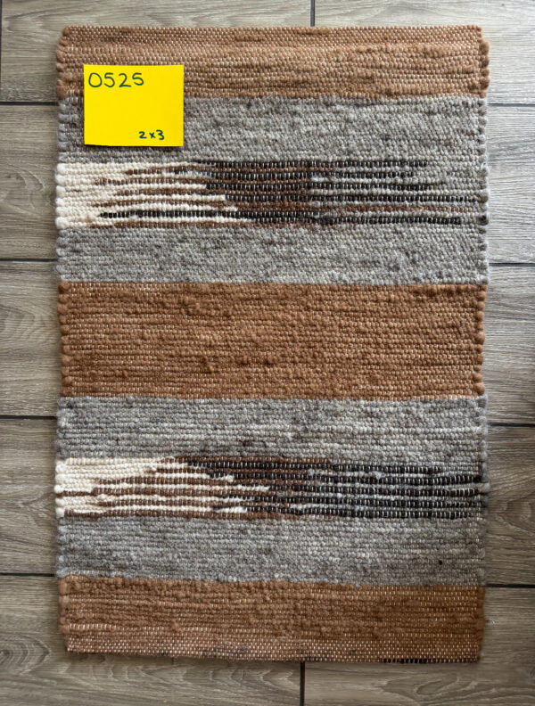 Llama Fiber Rug 2x3 ft - Image 9